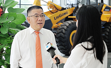 加大加快“十三五”戰略實施　推動柳工事業發展