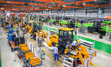 柳工裝載機5G智能工廠入選工信部《2024年5G工廠名錄》