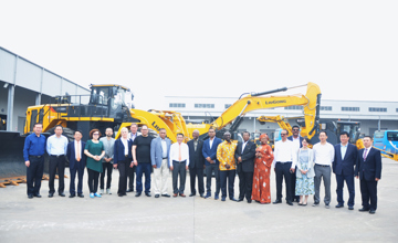 十余國大使齊聚柳工 共譜柳工國際合作新篇章 “一帶一路”沿線國家駐華大使和使節到公司參觀訪問